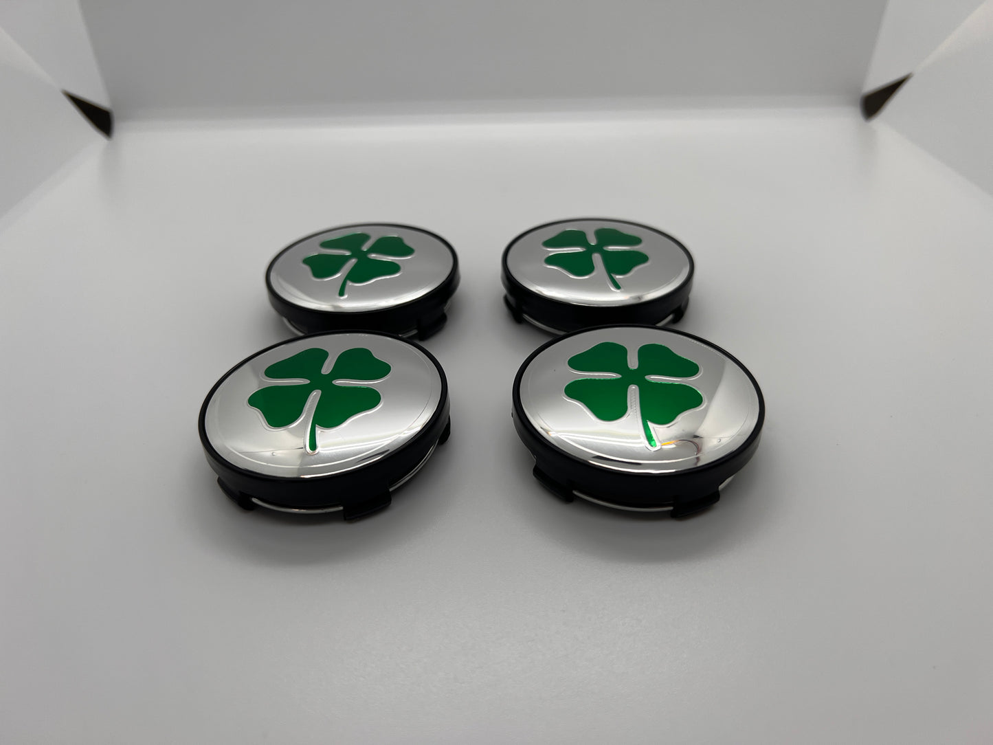Alfa Romeo Chrome + Black Base Clover Emblem Badge Wheel Caps for Giulietta Giulia Mito 156 147 Spider Brera