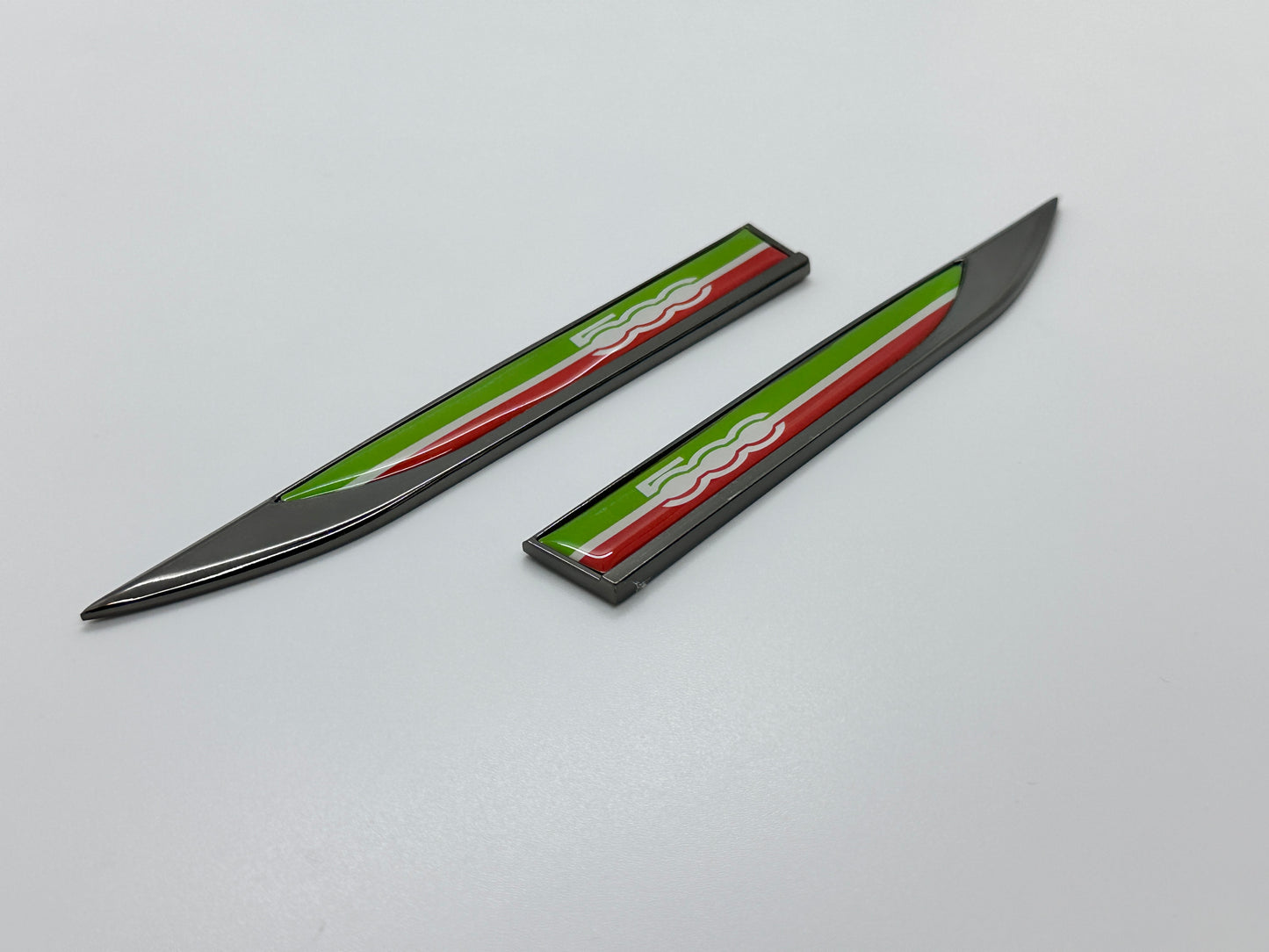 Fiat 500 Fender Wing Badge Logo Emblem Pair 2pcs Grey Italian Flag Edition