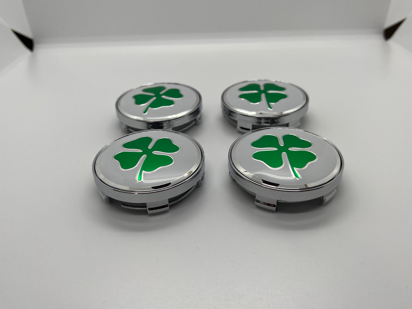 Alfa Romeo Silver + Clover Emblem Badge Wheel Caps for Giulietta Giulia Mito 156 147 Spider Brera