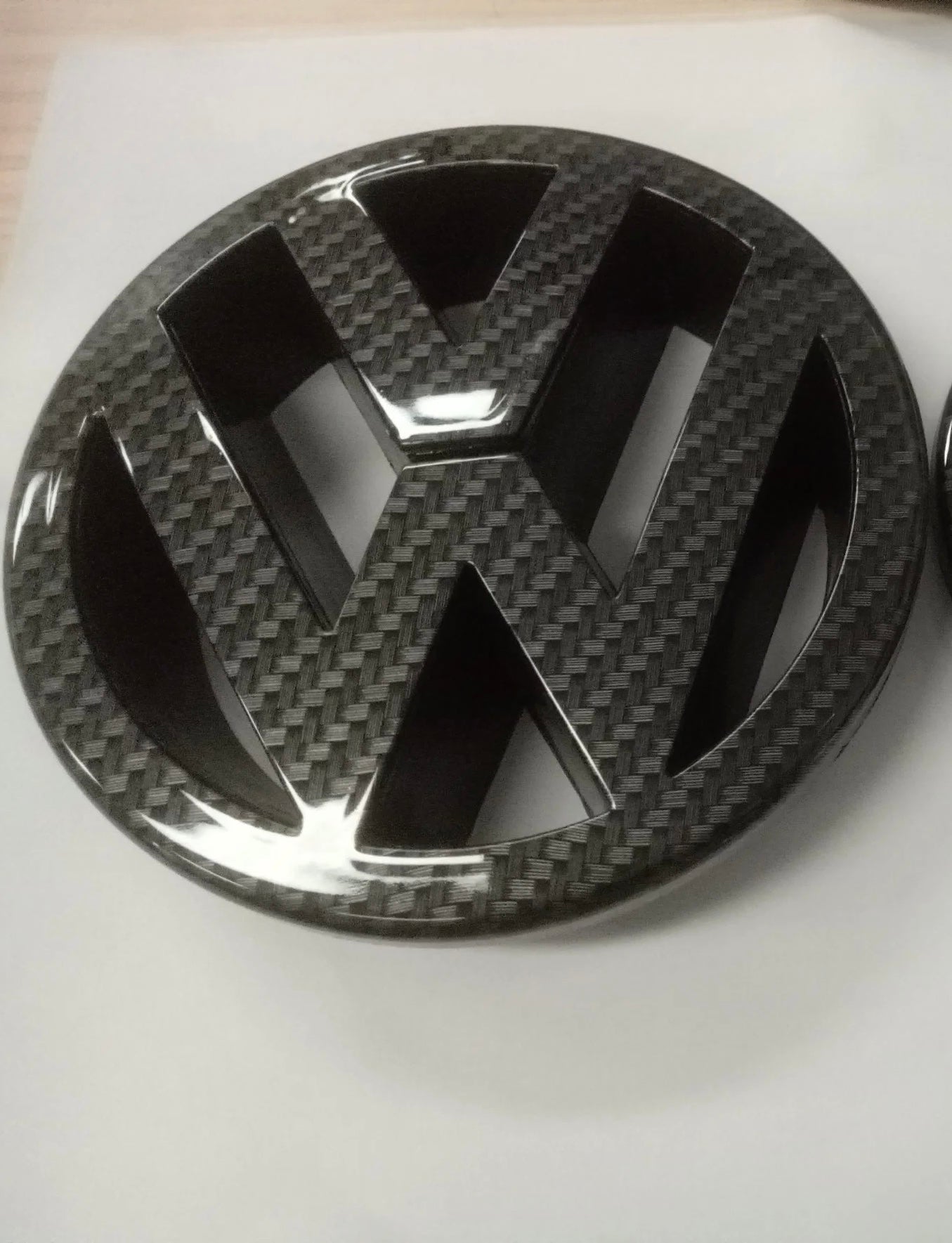 VW Golf MK5 125mm Replacement Front Grill Emblem Badge for Tdi Tsi Gti R32 2003-2008